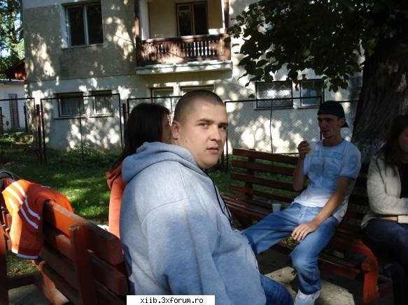 Statiunea Oglinzi - Gratar - Bortz in prim plan - Pe unde am fost ...